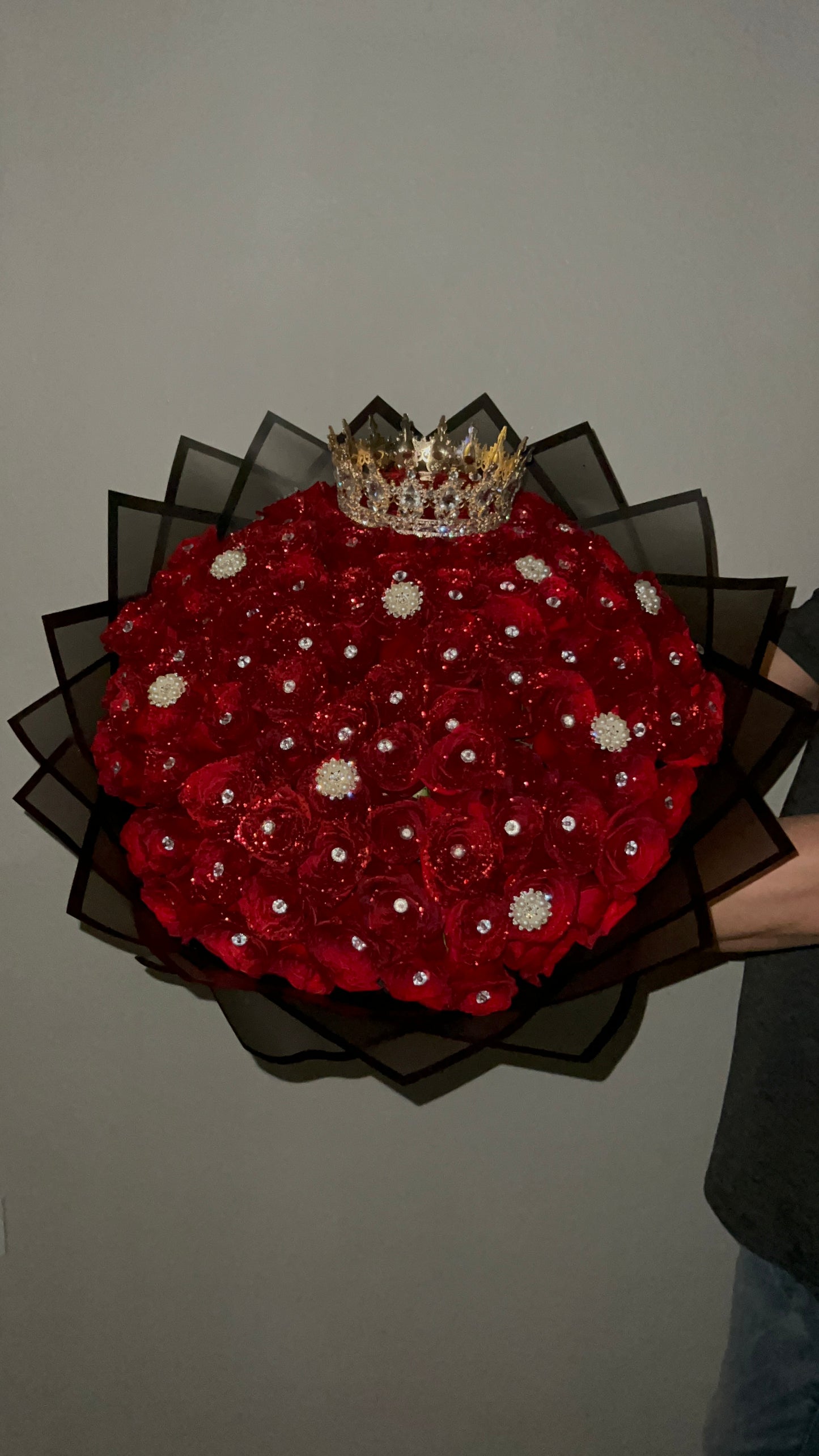 100 Red Glitter Roses