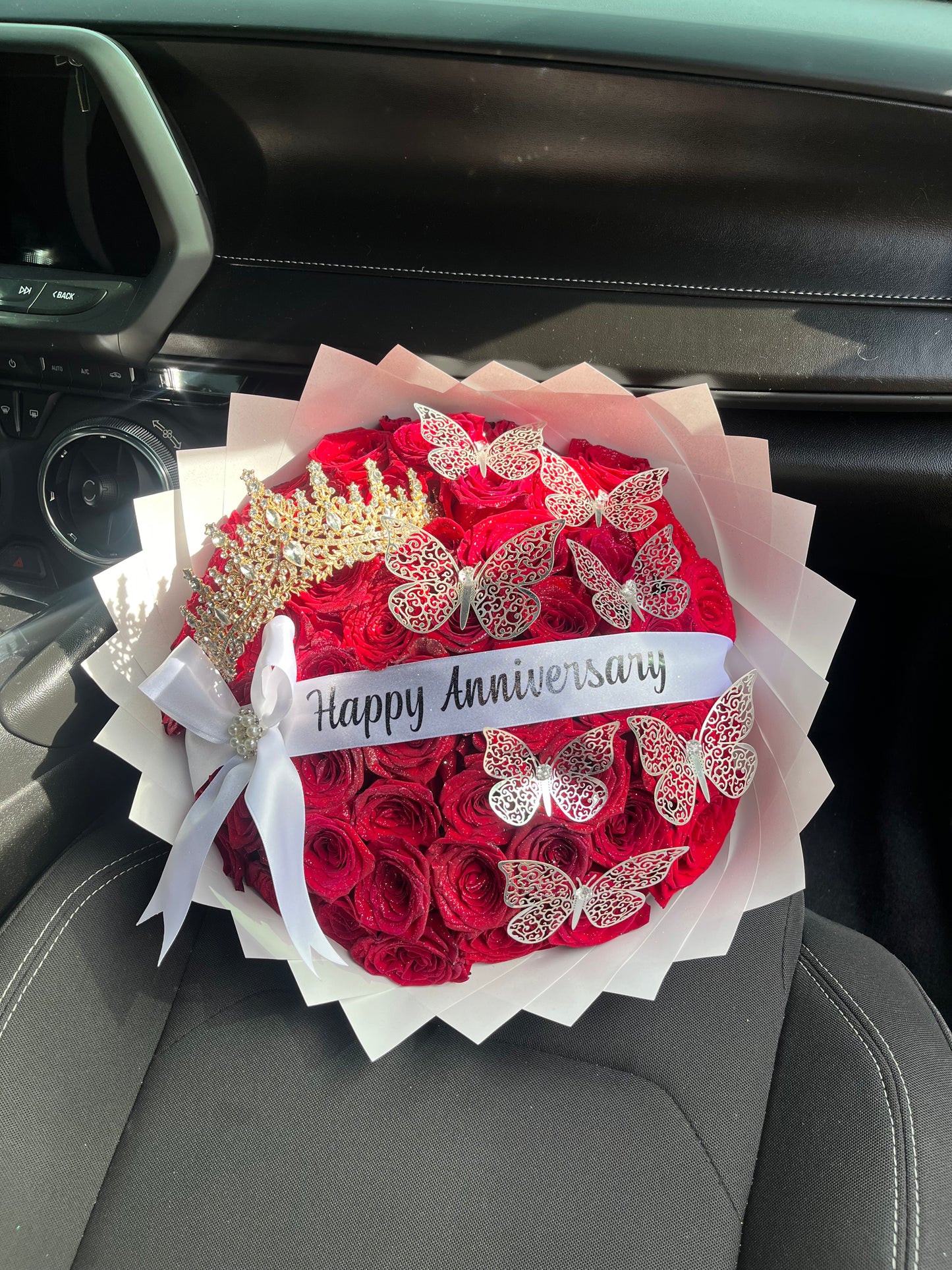 Anniversary Red Roses