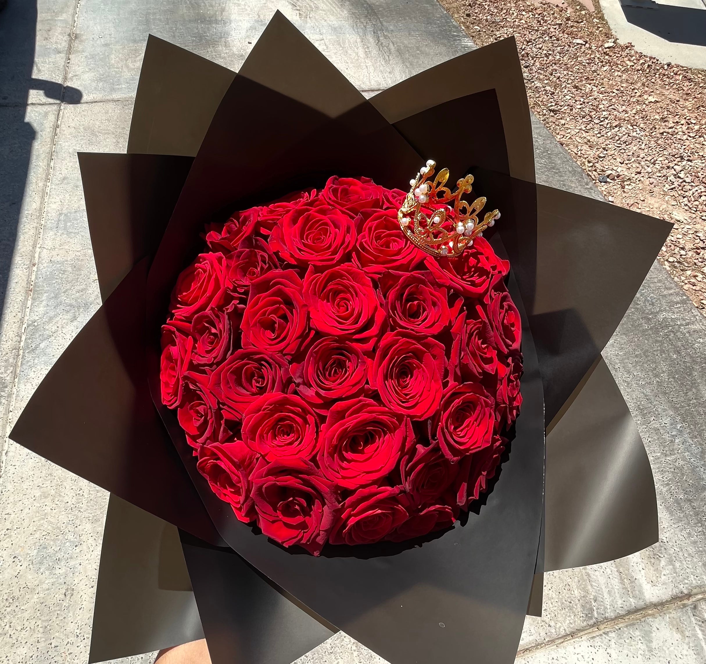 Ramo Buchón! 24 roses – bloomqueenlv
