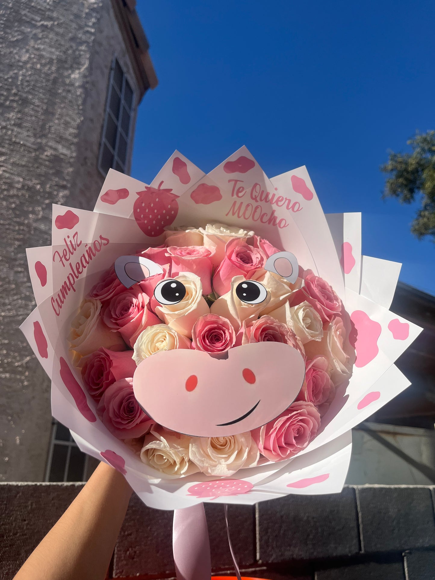 Strawberry Cow Bouquet!