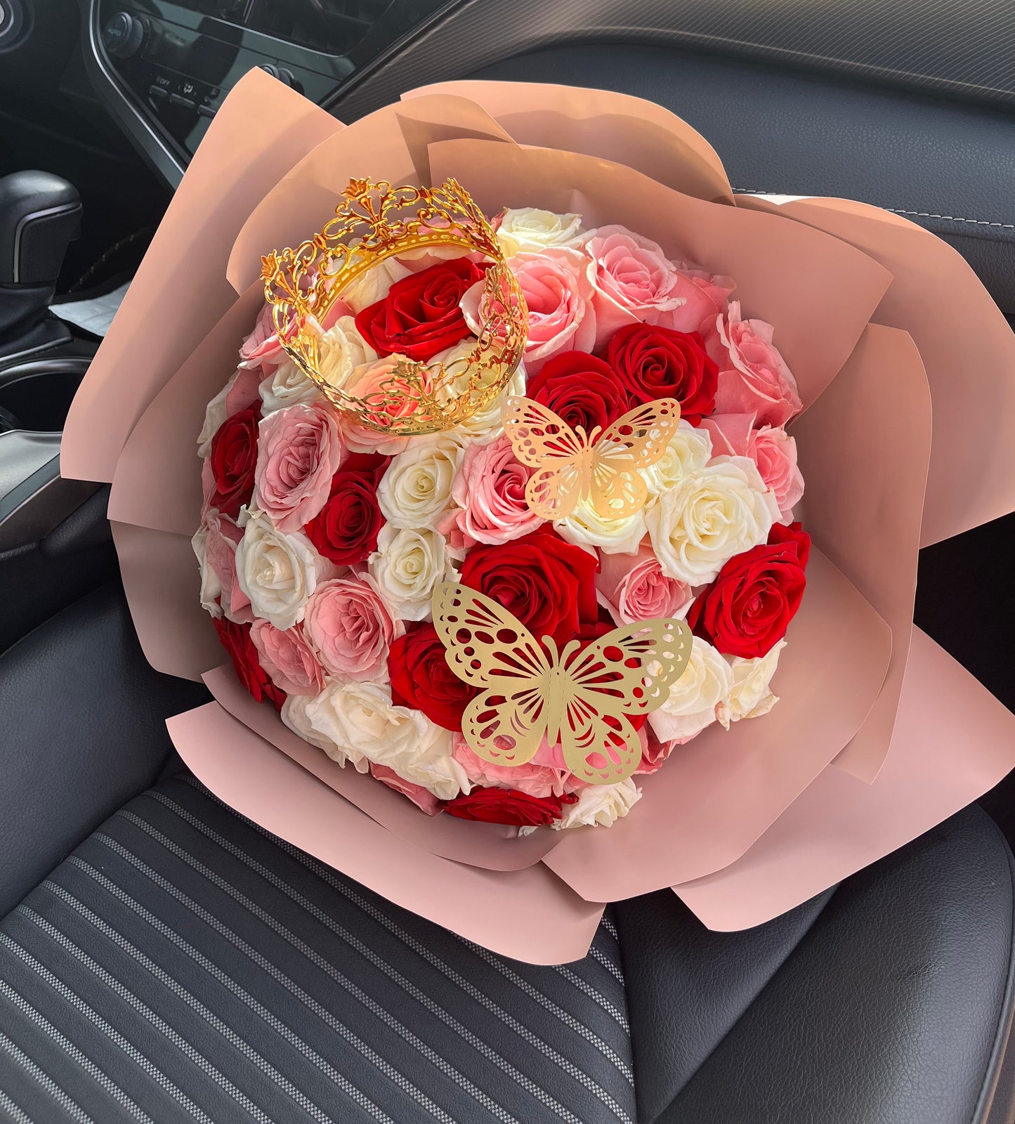 Princess Bouquet - 50 Roses!