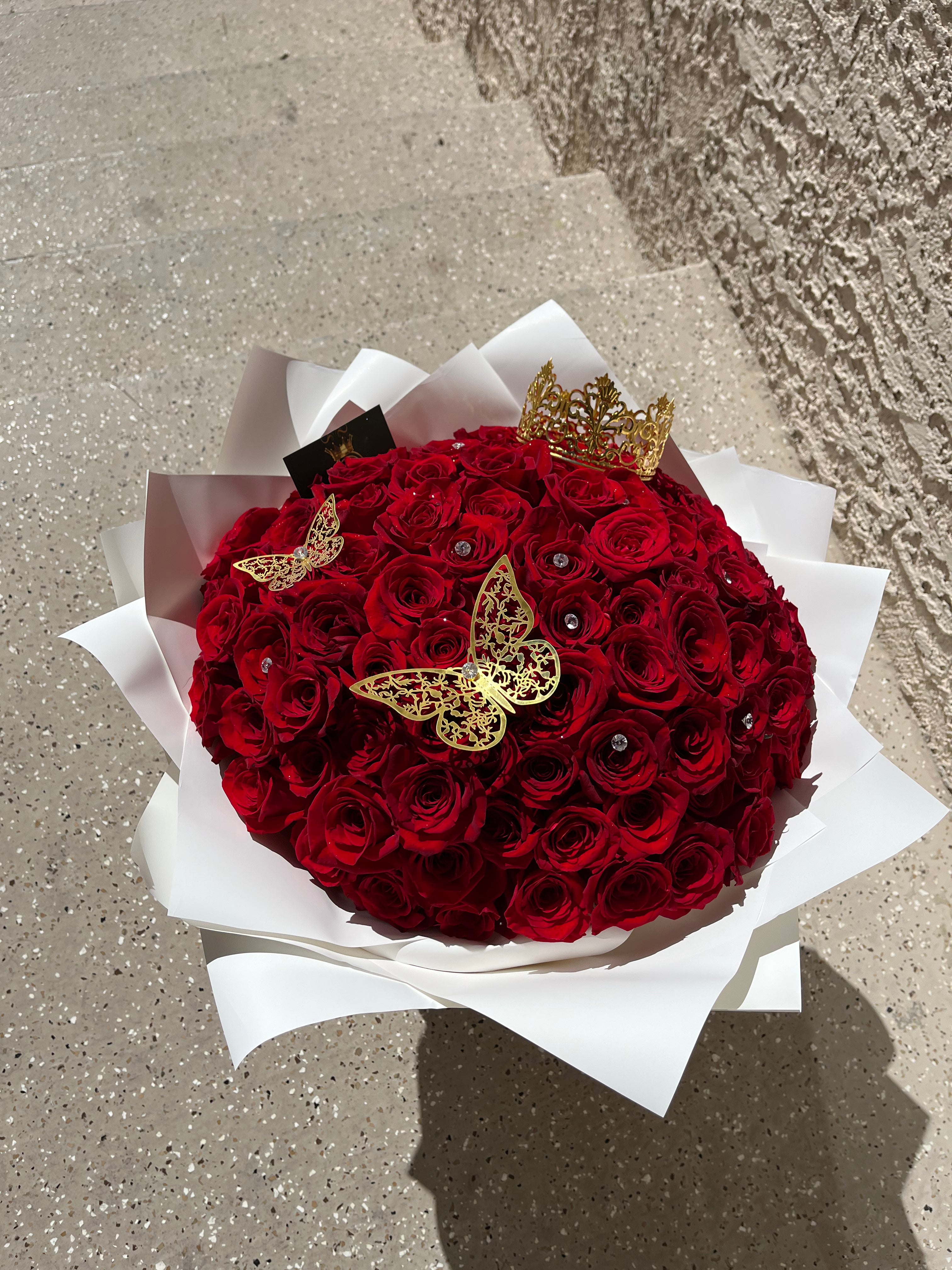 100 red roses - Bouquet – bloomqueenlv