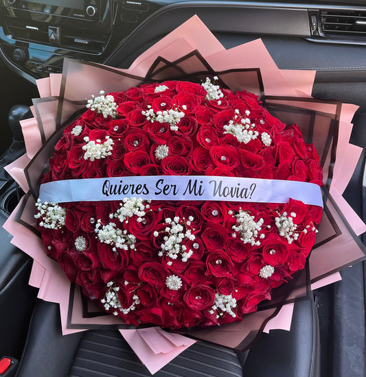 200 Roses “Quieres Ser Mi Novia?” Bouquet